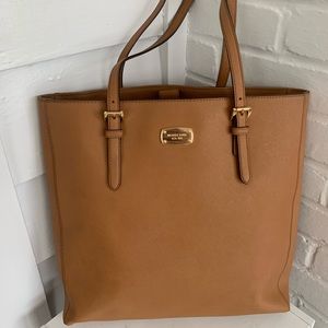 Large tote